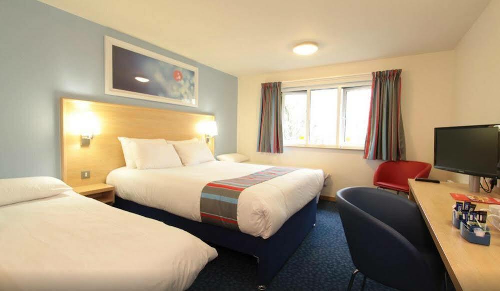 Travelodge London Central City Road Ngoại thất bức ảnh